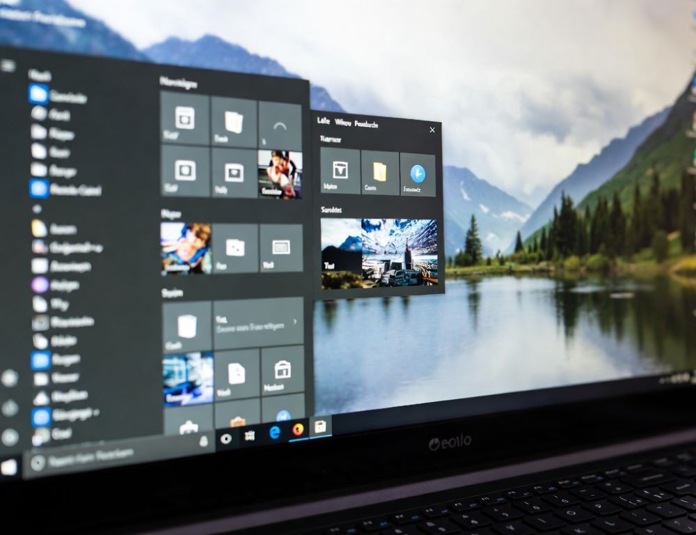 Change background image Windows 10 without resets