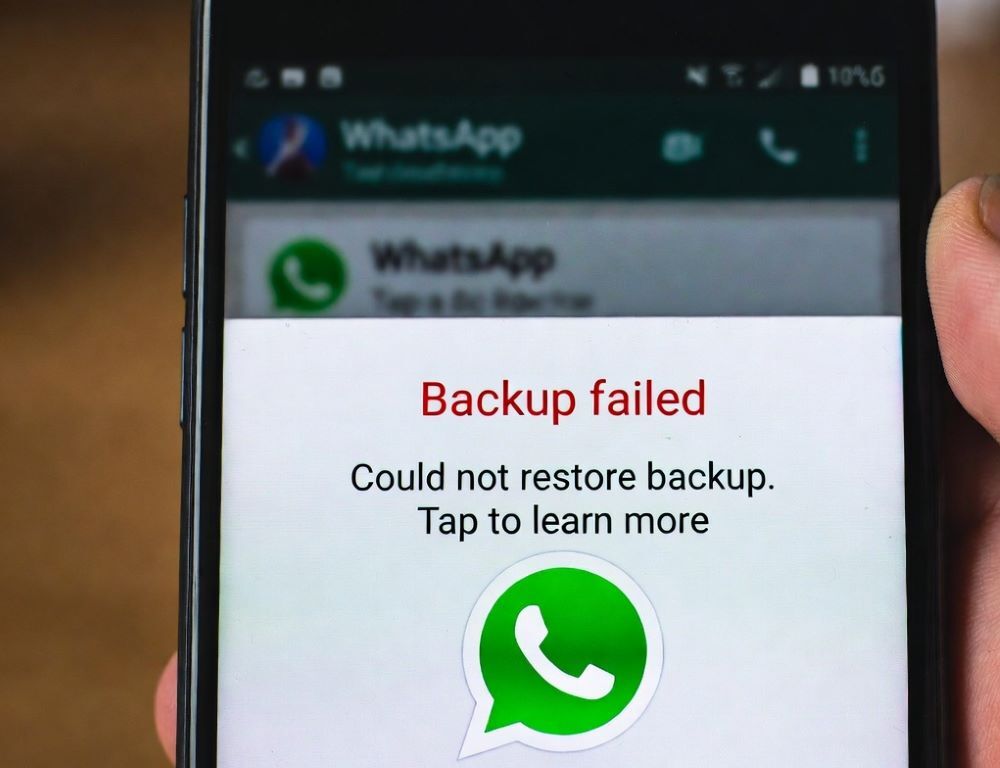 WhatsApp won’t restore backup: Drive or iCloud